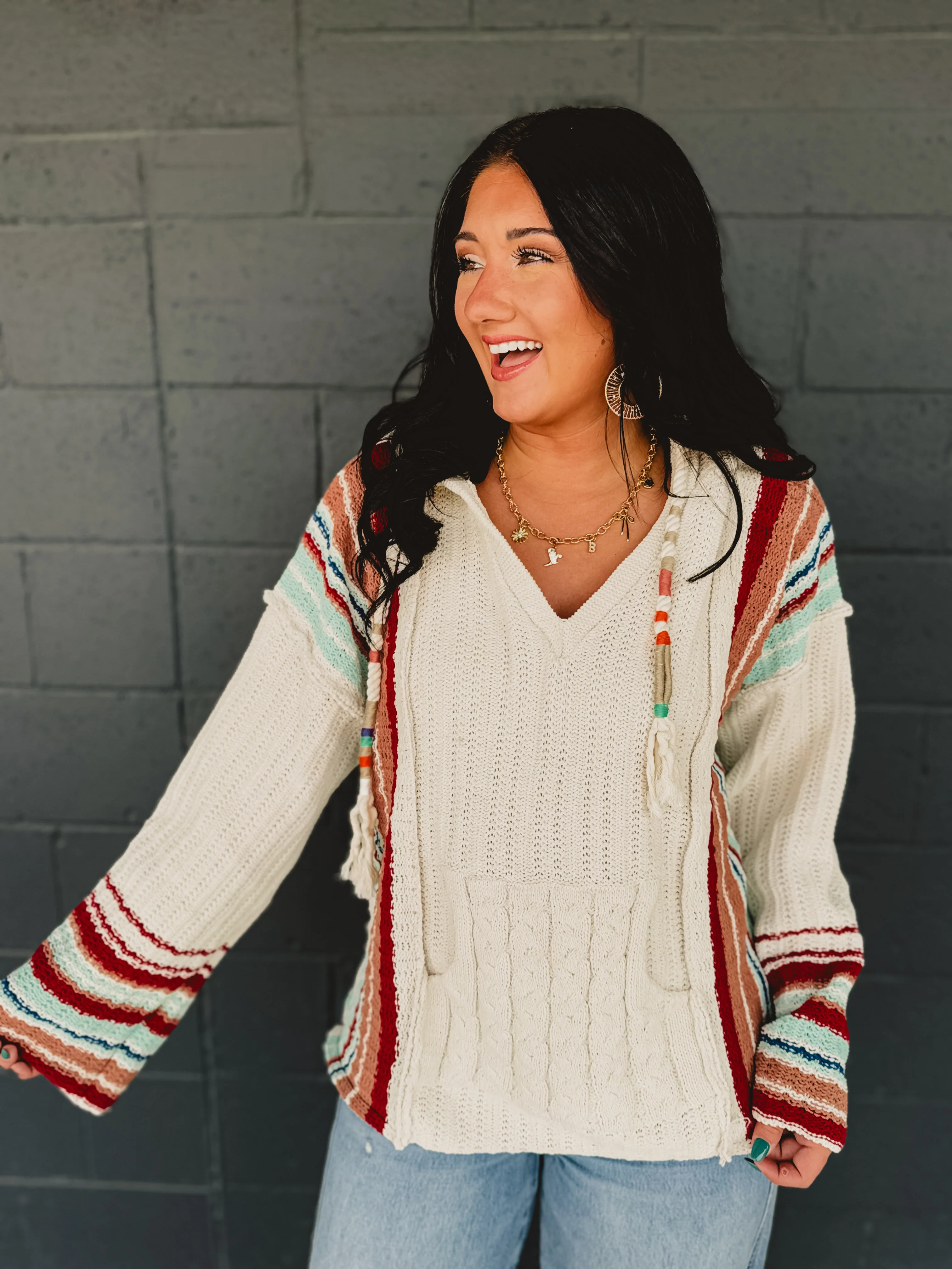 Pocket Hoodie Sweater - Cream