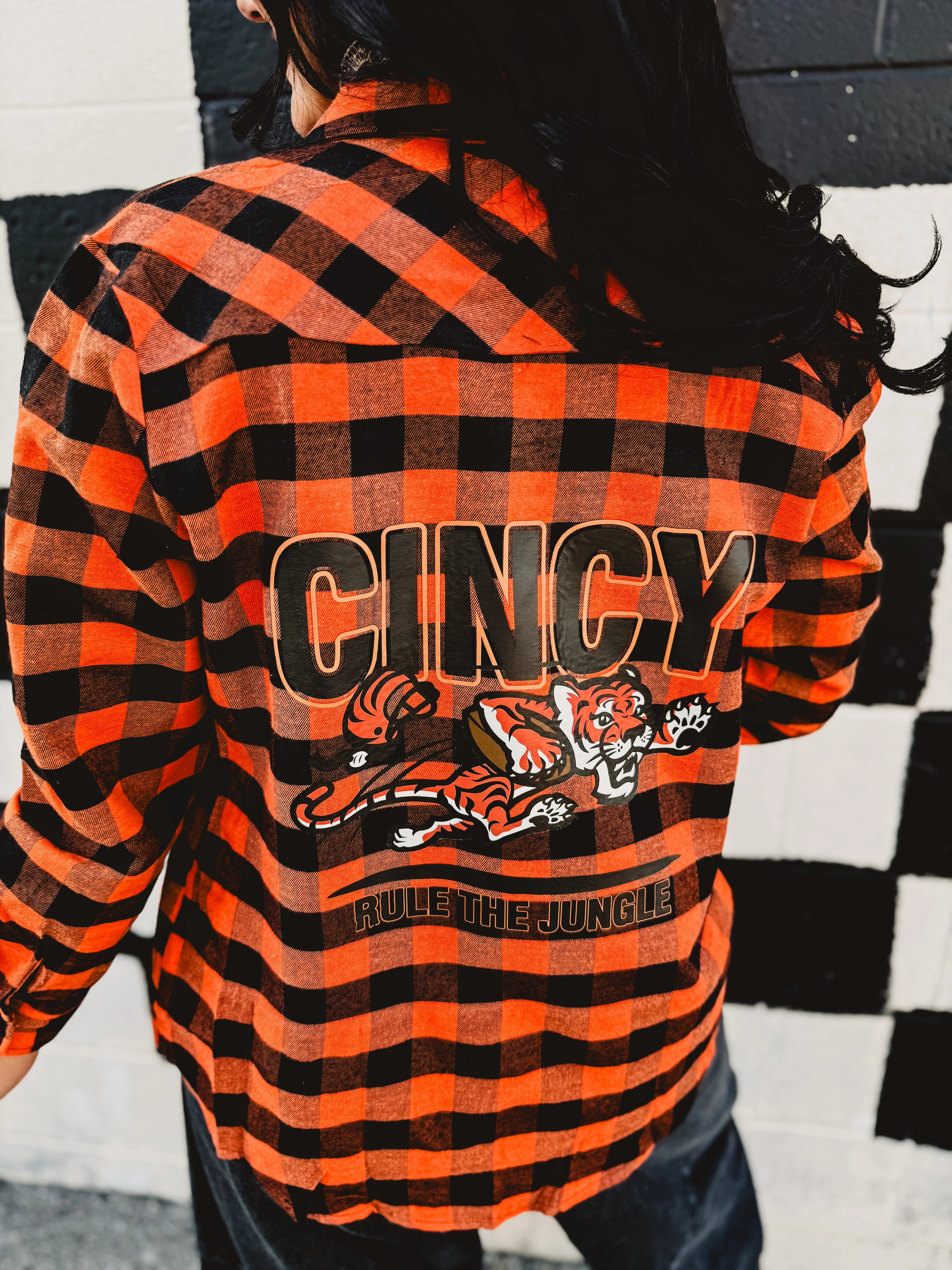 The Jungle Flannel - Black/Orange